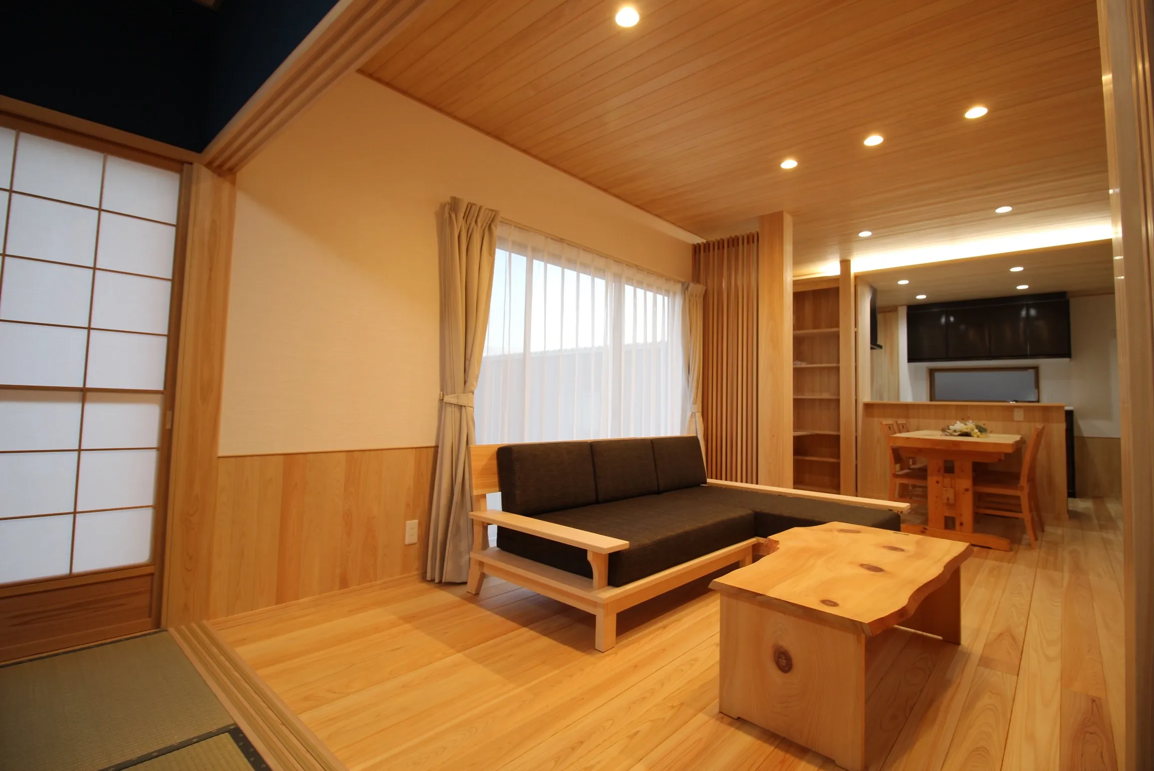 お部屋の雰囲気をガラッと変えてくれる「照明計画」。